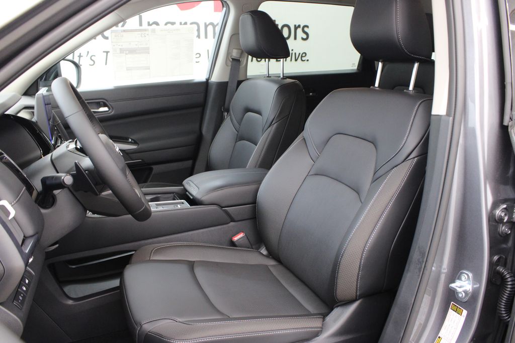 new 2026 Nissan Pathfinder car, priced at $41,990