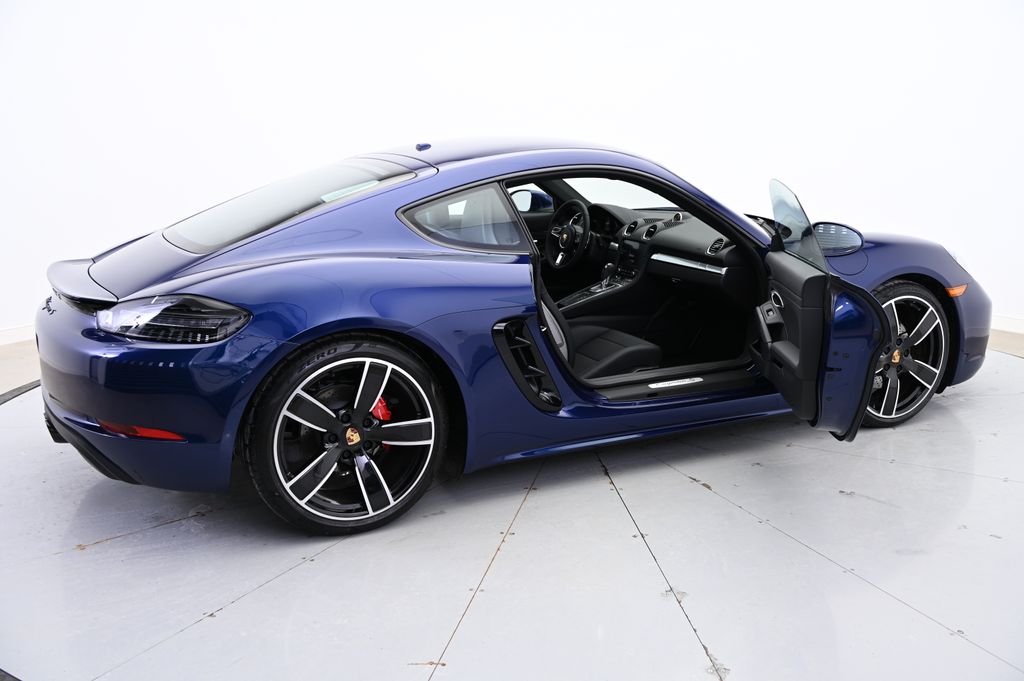 Thumbnail: 2025 Porsche 718 Cayman - 16