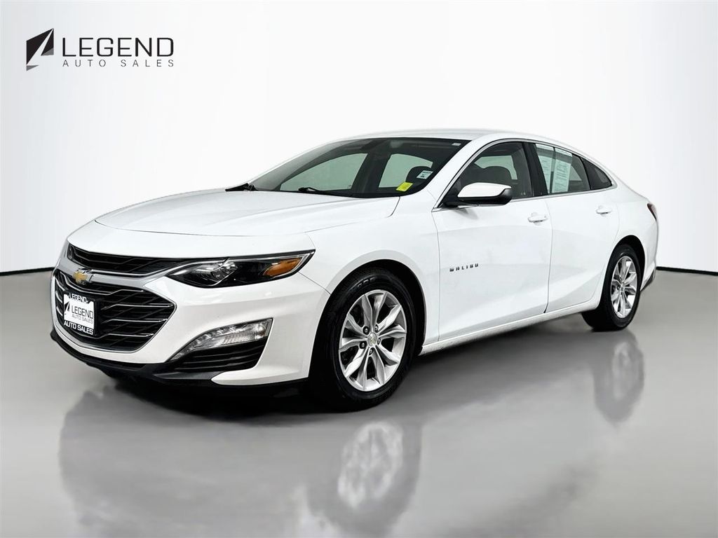 Summit White 2021 Chevrolet Malibu Sedan Front-Wheel Drive Continuously Variable Transmission