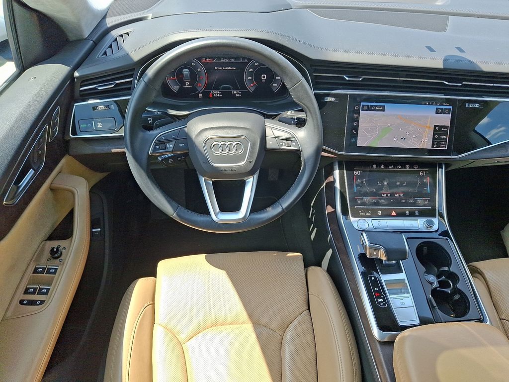Thumbnail: 2020 Audi Q8 - 14