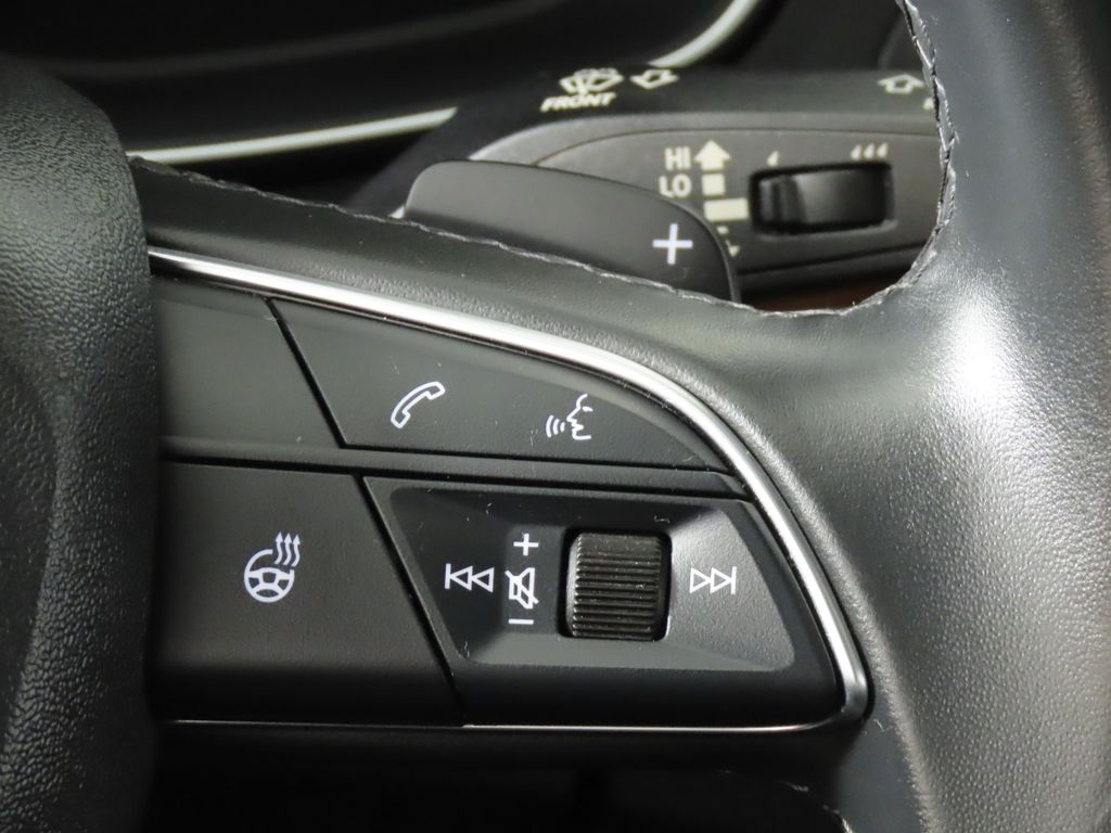 Thumbnail: 2022 Audi Q5 - 17