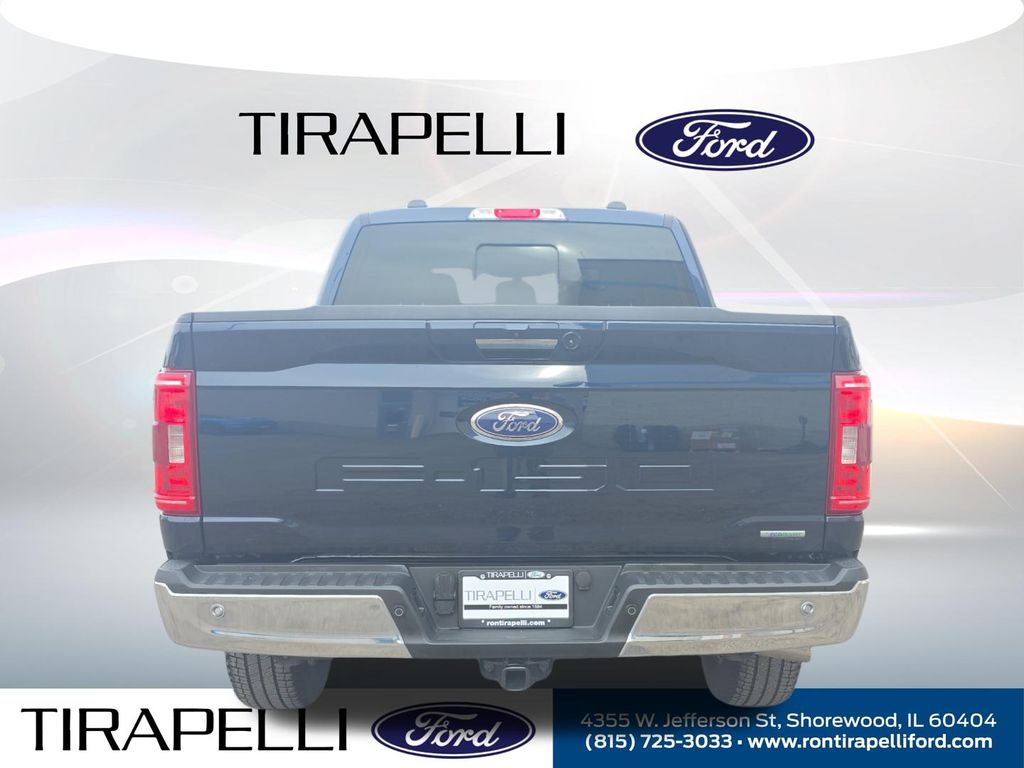 Certified Used 2022 Blue Ford XLT image 10
