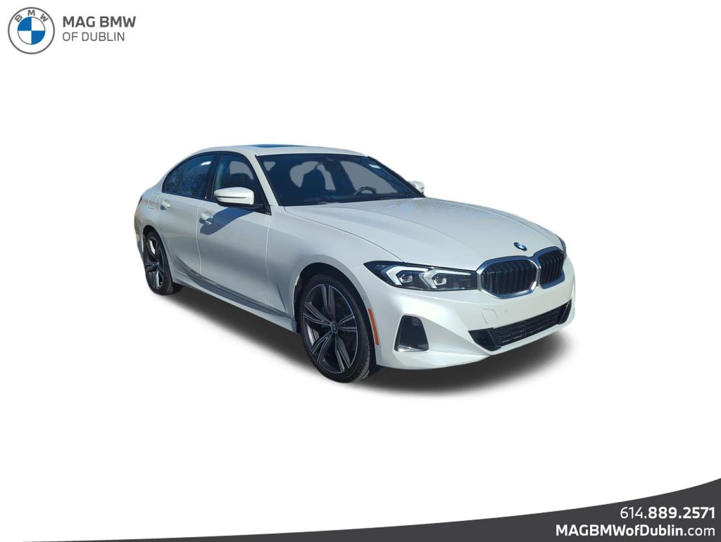 /2023 BMW 330i