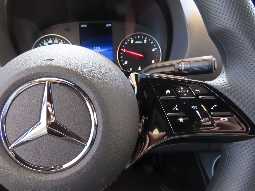 Thumbnail: 2026 Mercedes-Benz Sprinter - 12
