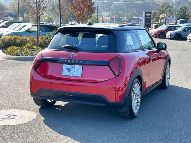 Thumbnail: 2026 MINI Cooper - 4