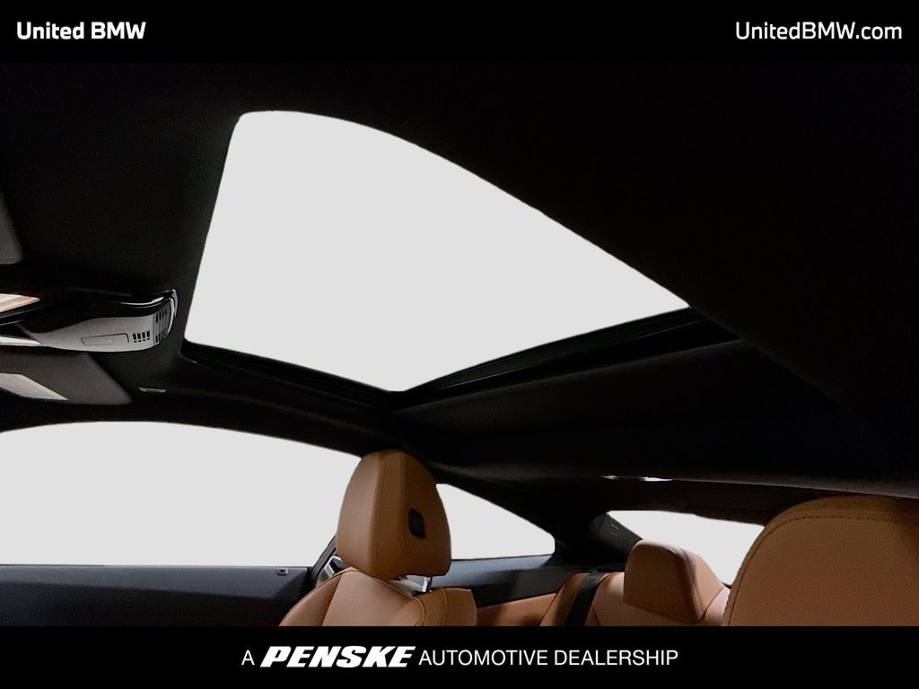 Thumbnail: 2023 BMW 4 Series - 12