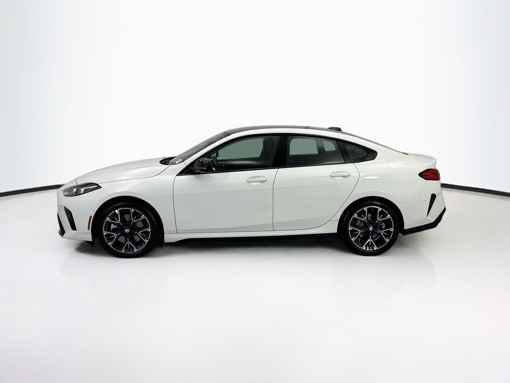 Thumbnail: 2026 BMW 2 Series - 8