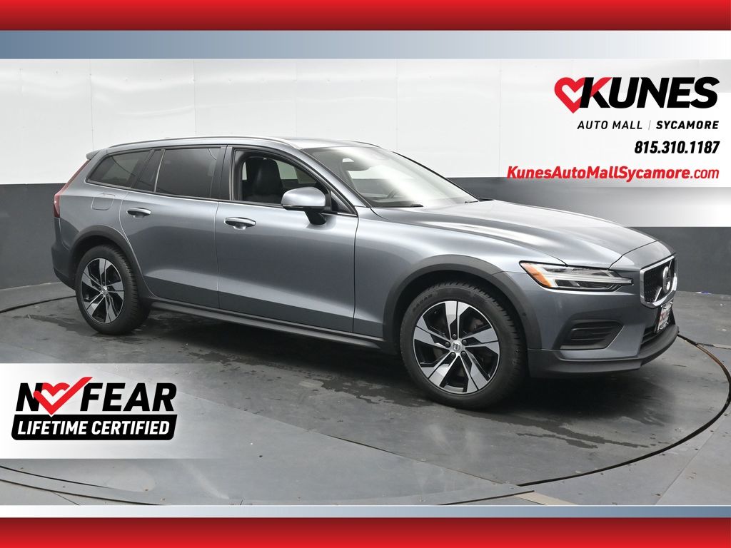 Osmium Gray Metallic 2020 Volvo V60 Wagon All-Wheel Drive Automatic