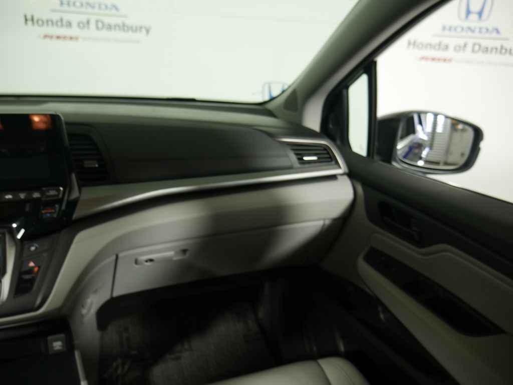 Thumbnail: 2023 Honda Odyssey - 12