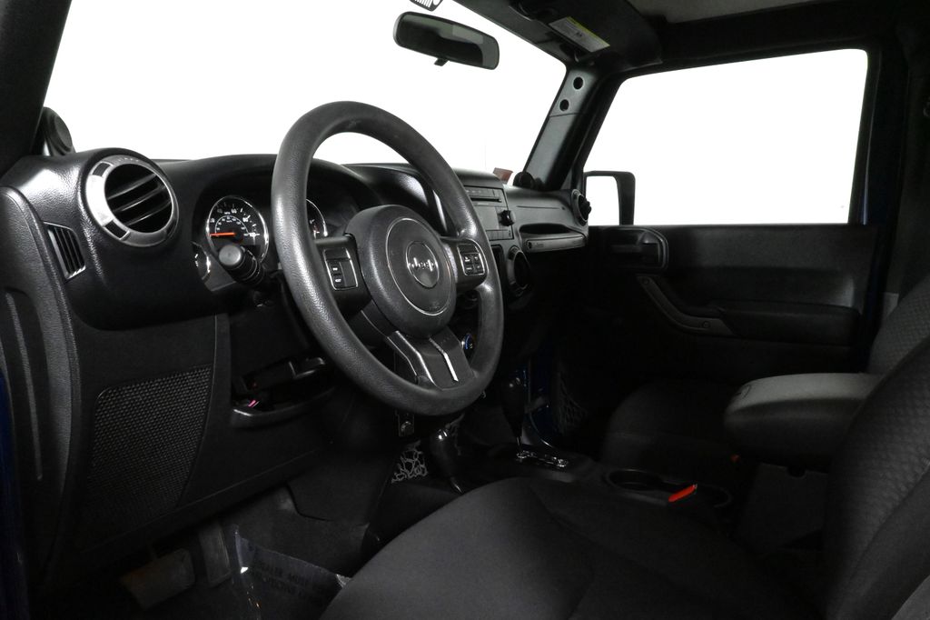 2013 Jeep Wrangler Sport 14