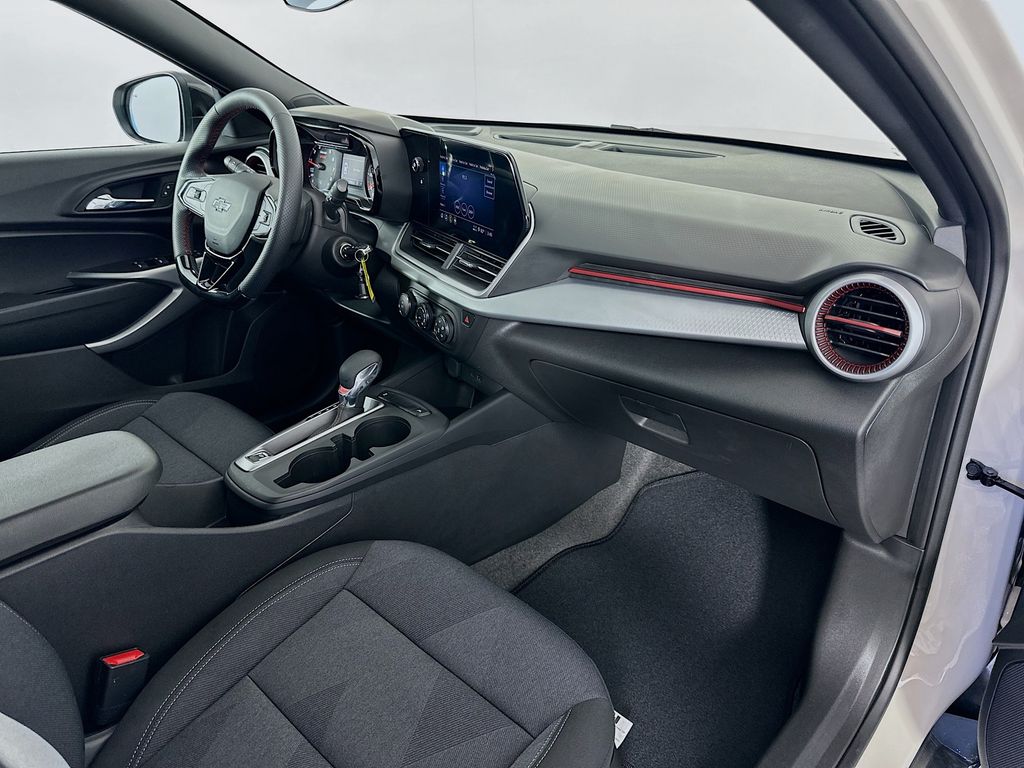 Thumbnail: 2026 Chevrolet Trax - 28