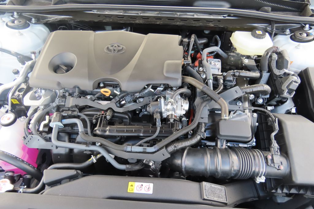 Thumbnail: 2025 Toyota Camry - 28