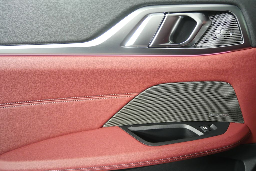 Thumbnail: 2025 BMW i4 - 14