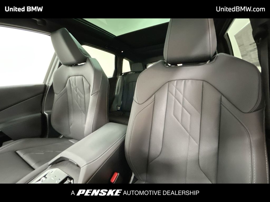 Thumbnail: 2026 BMW X3 - 13