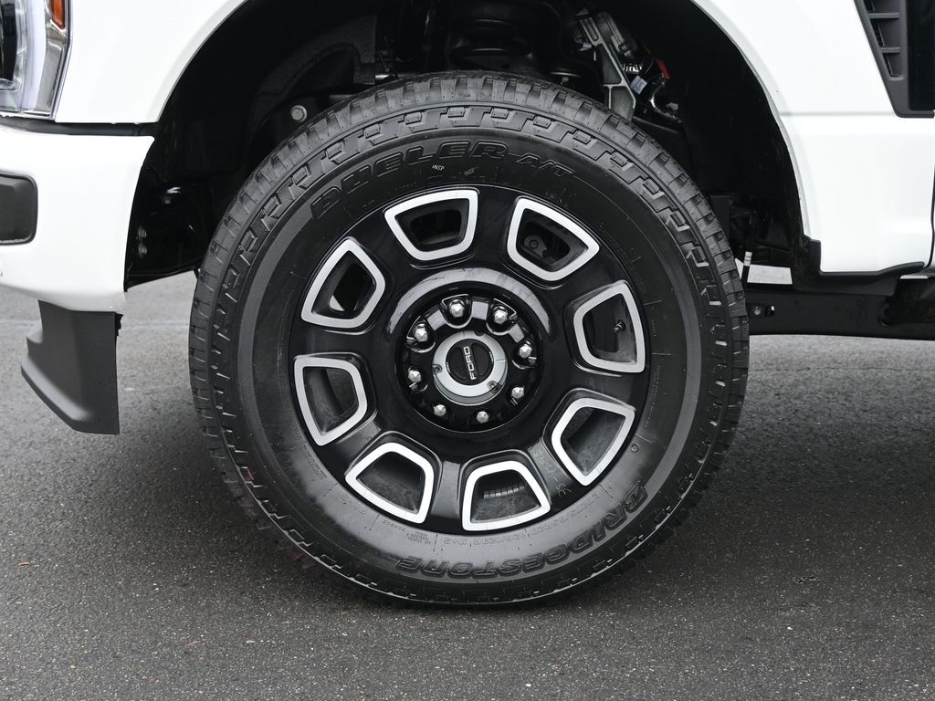 2026 Ford F-350 Platinum