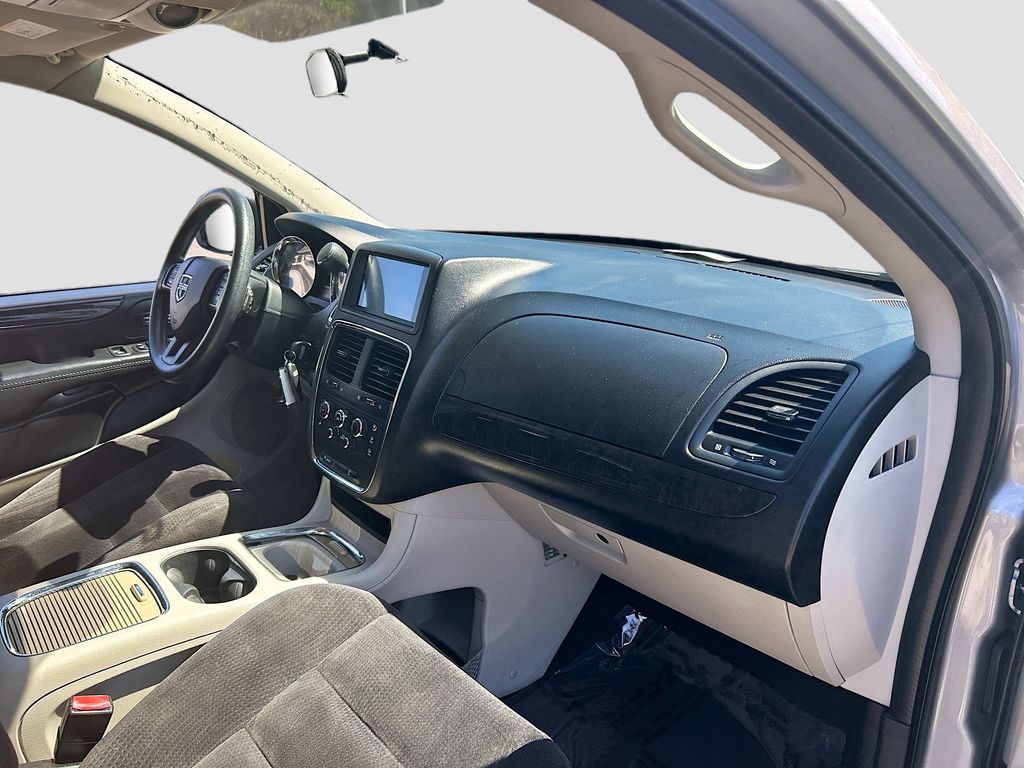 Thumbnail: 2014 Dodge Grand Caravan - 28