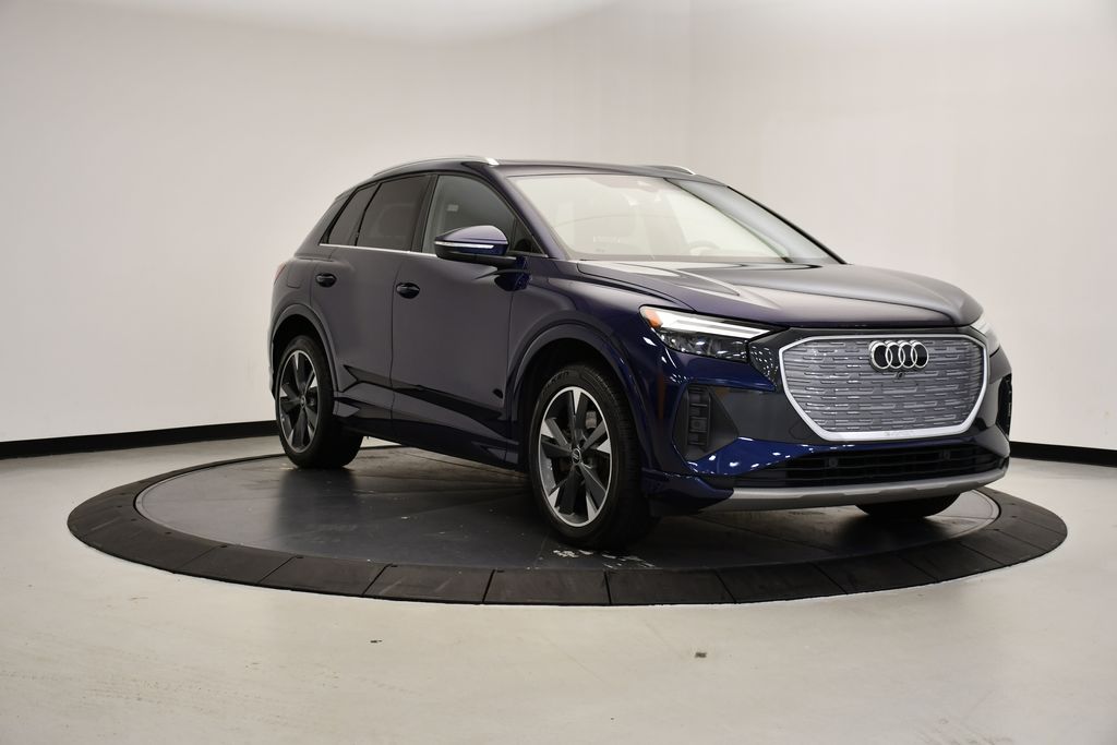 Thumbnail: 2022 Audi Q4 e-tron - 7