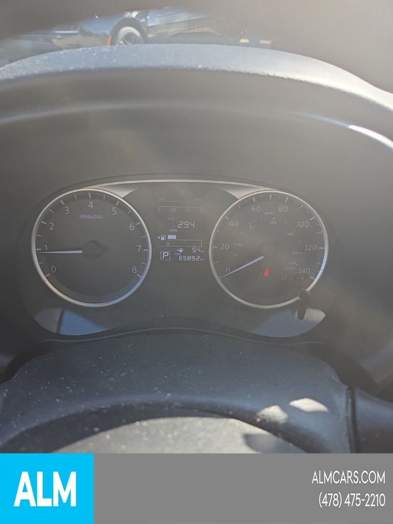 Used 2019 Black Nissan S image 9