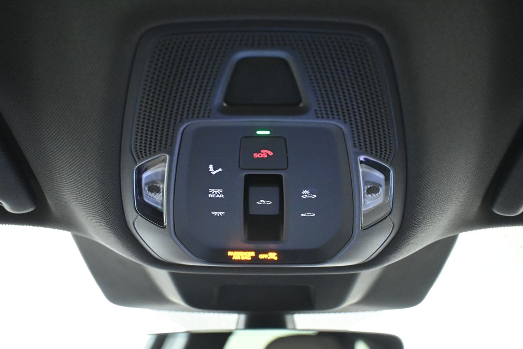 Thumbnail: 2025 Audi Q5 - 16