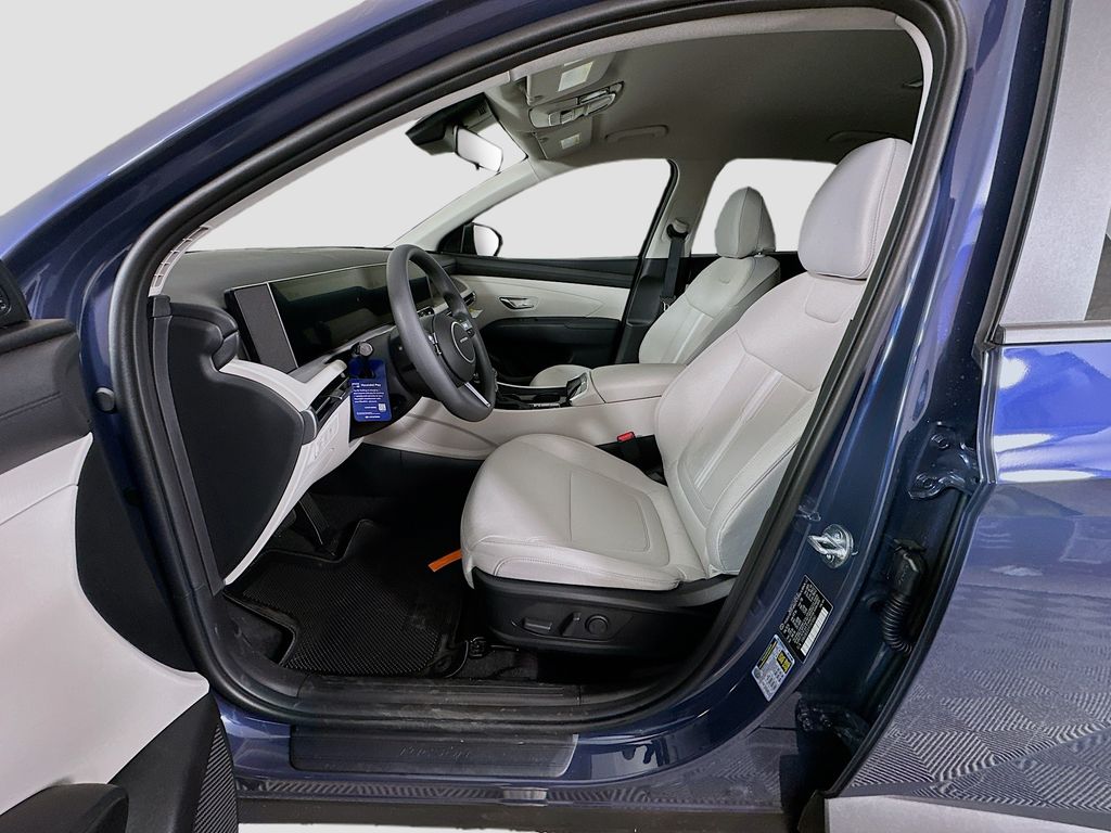 Thumbnail: 2026 Hyundai Tucson - 15