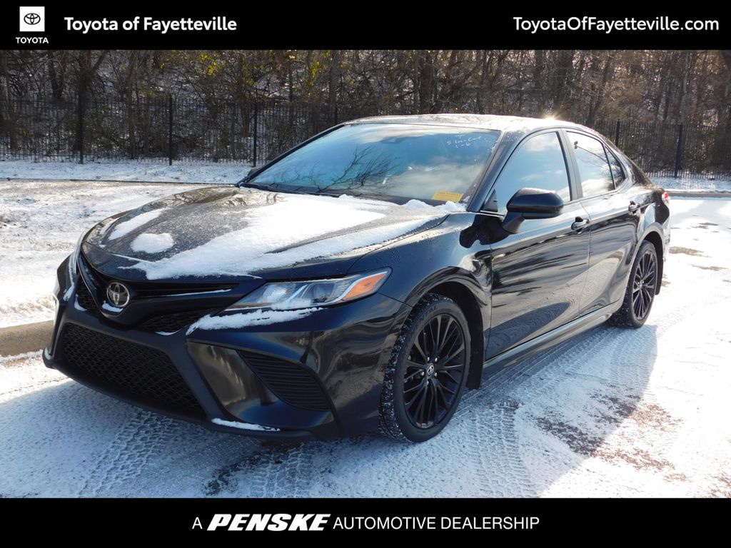 2019 Toyota Camry SE -
                Fayetteville, AR