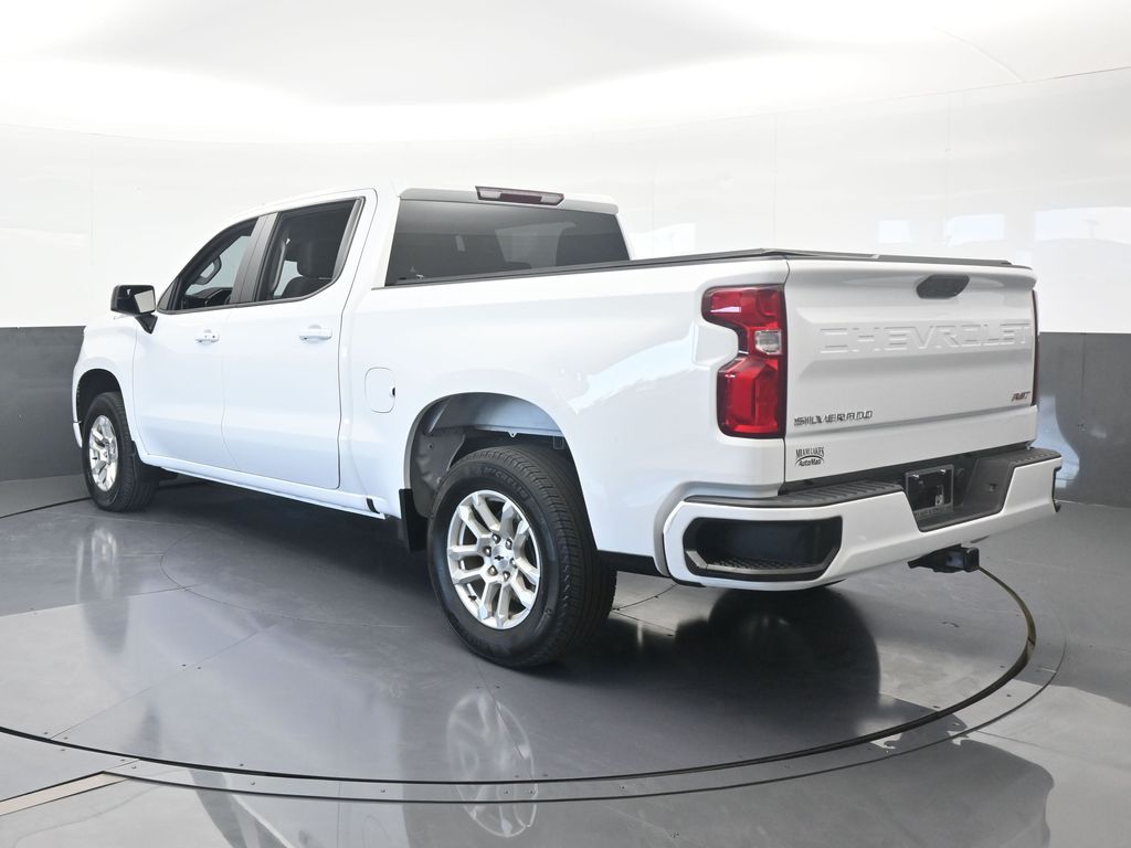 Used 2023 Summit White Chevrolet RST image 4