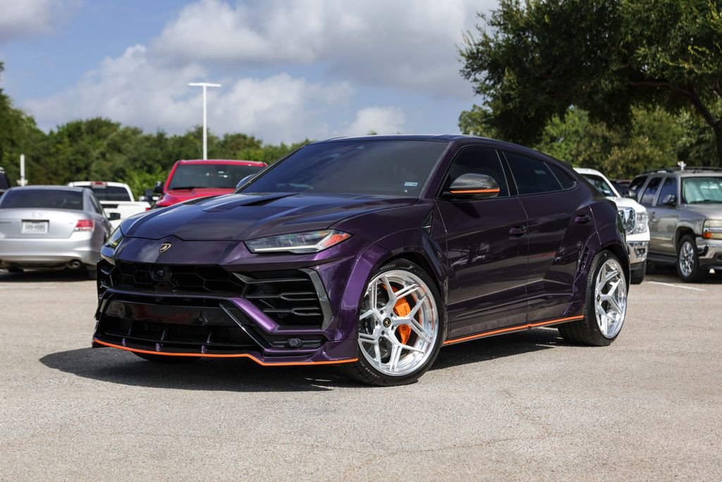 2020 Lamborghini Urus AWD