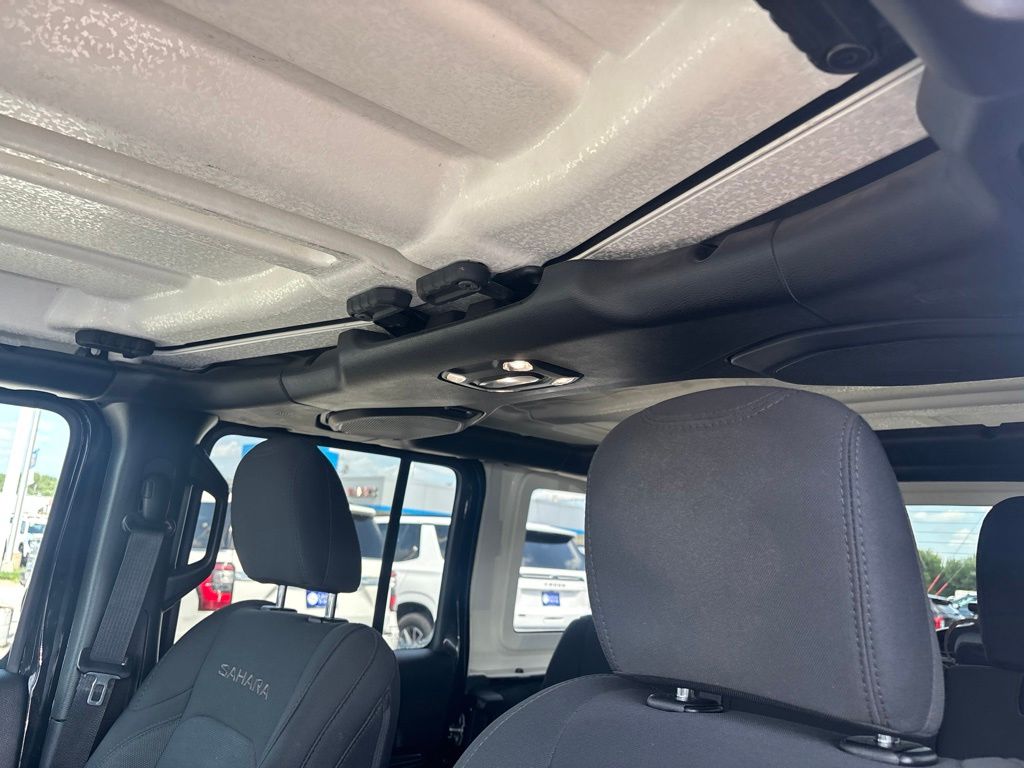 Used 2020 Jeep Wrangler SUV
