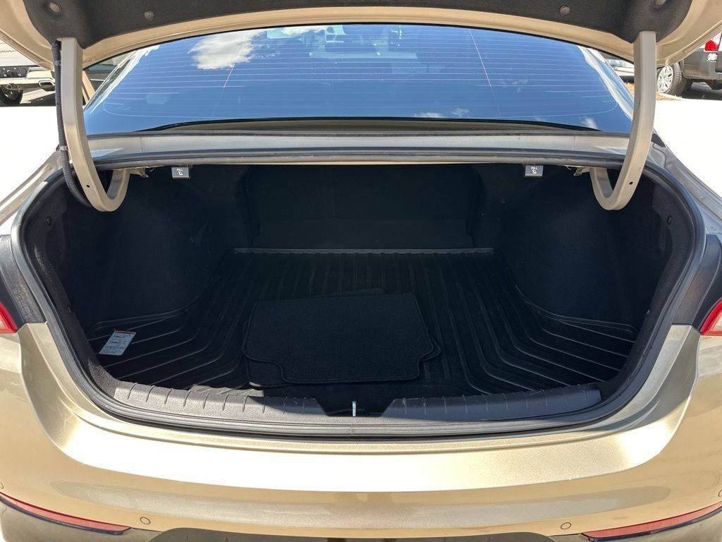 2021 Crystal Beige Kia K5 EX FWD Sedan
