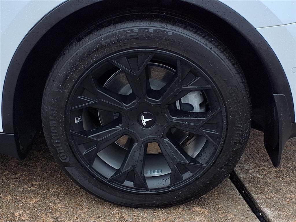 2021 Tesla Model Y Long Range White at Central Houston Nissan