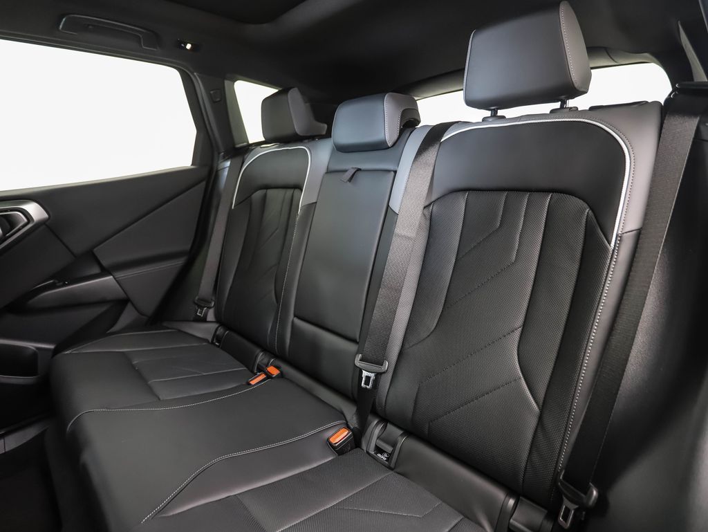 Thumbnail: 2026 BMW X3 - 23