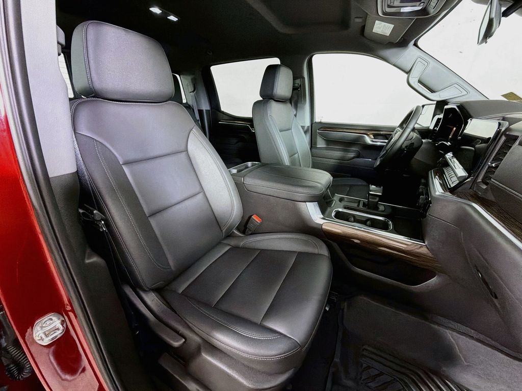 Used 2025 Chevrolet Silverado 1500 Truck