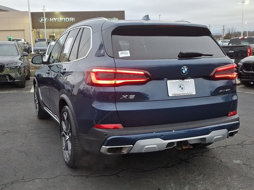 Thumbnail: 2023 BMW X5 - 4
