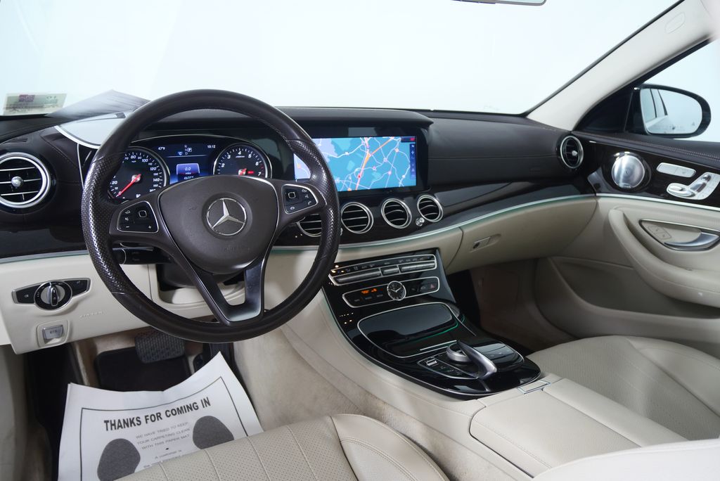 Thumbnail: 2017 Mercedes-Benz E-Class - 18