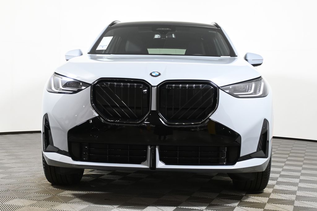 Thumbnail: 2026 BMW X3 - 10