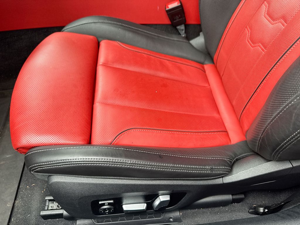 2023 BMW 8 Series M850i xDrive 3