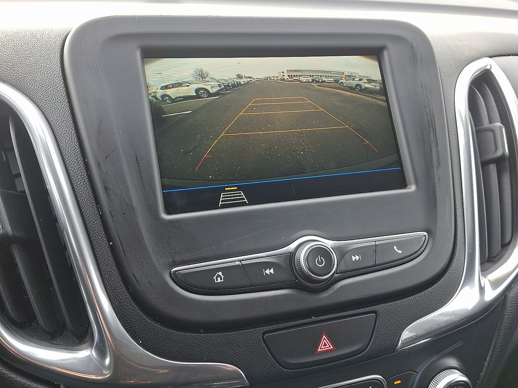 Thumbnail: 2019 Chevrolet Equinox - 18