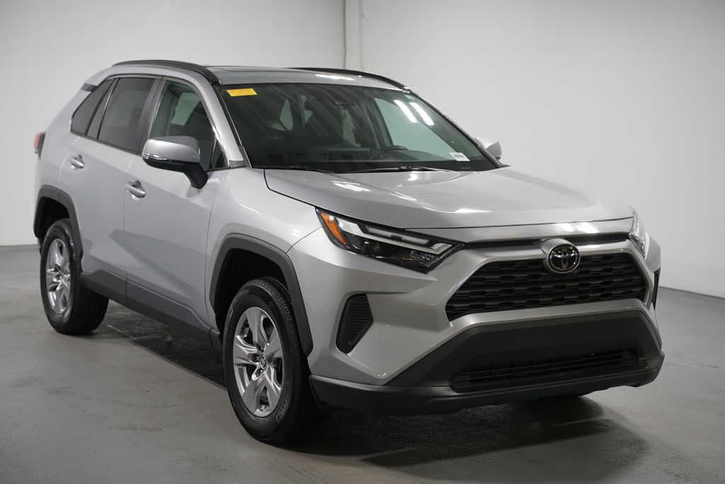 Thumbnail: 2023 Toyota RAV4 - 3