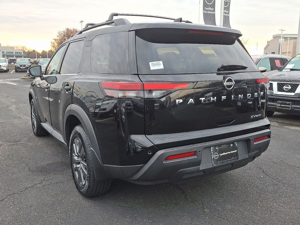 Thumbnail: 2023 Nissan Pathfinder - 4
