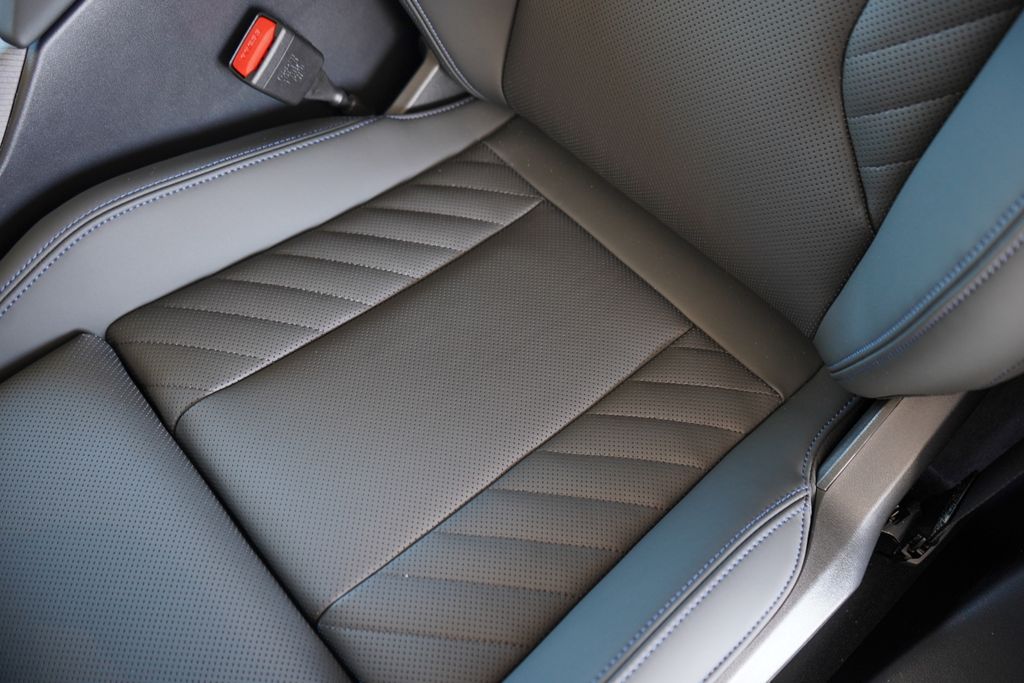 Thumbnail: 2025 BMW X3 - 12