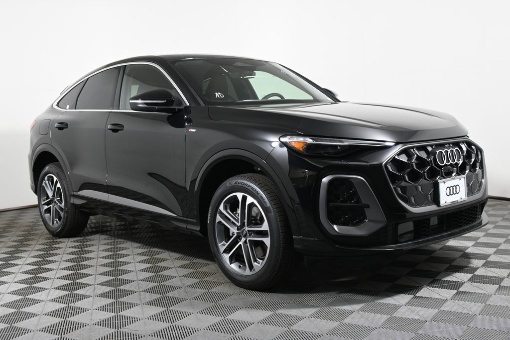 Thumbnail: 2025 Audi Q5 - 8