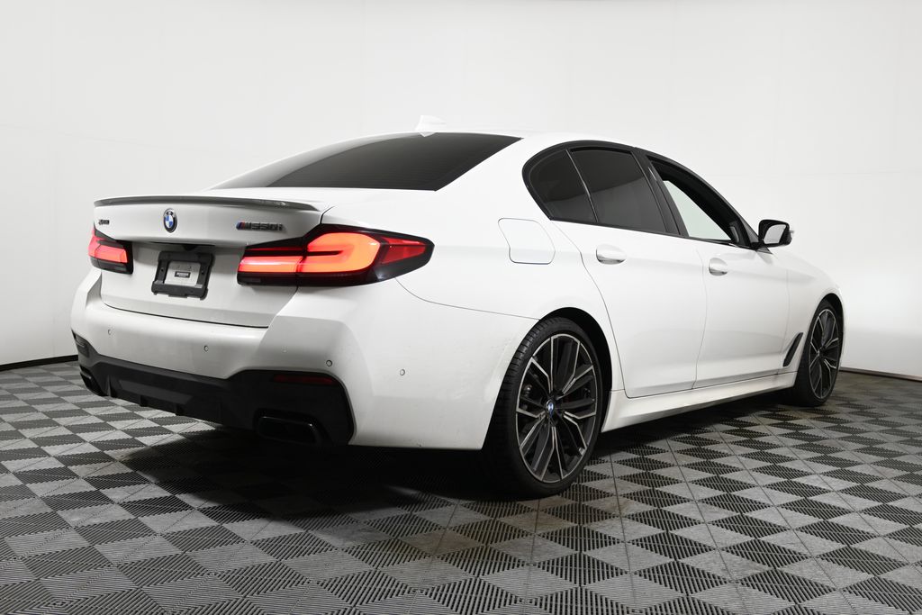 Thumbnail: 2023 BMW 5 Series - 6