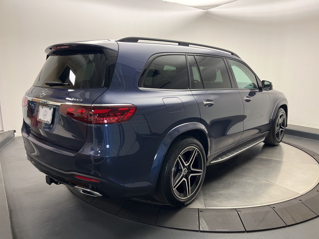 Thumbnail: 2026 Mercedes-Benz GLS - 7