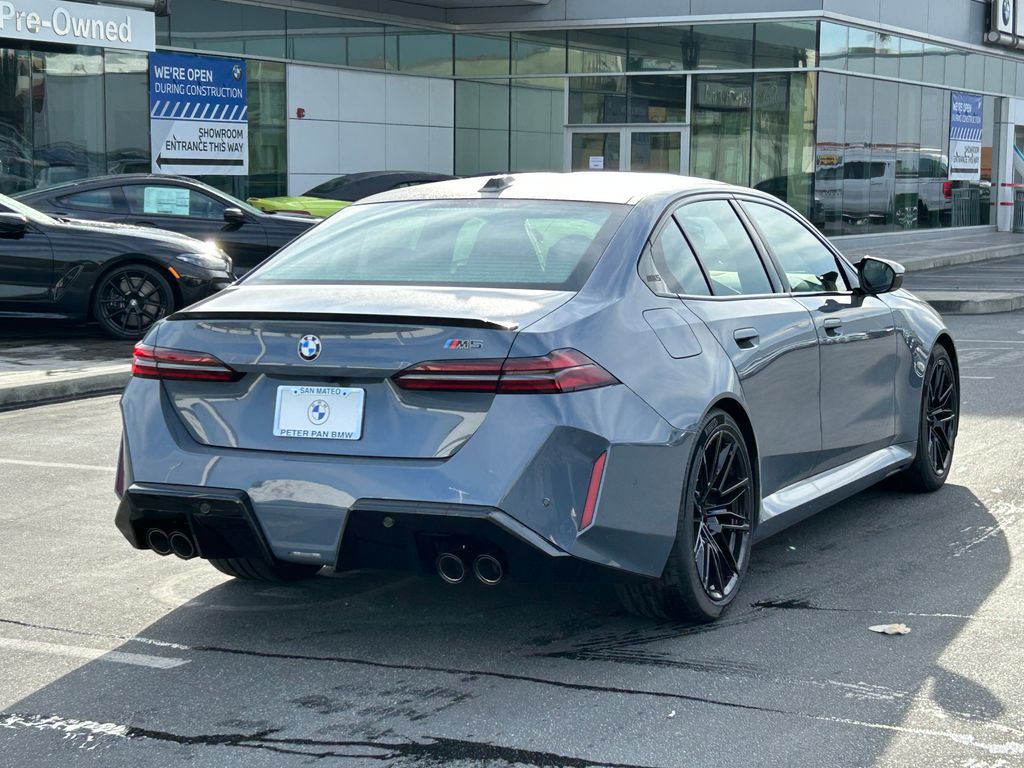 2025 BMW M5 Base 5