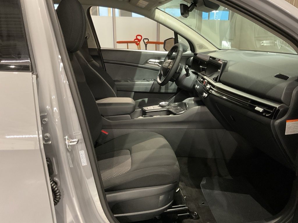 New 2026 Gray Kia S image 21
