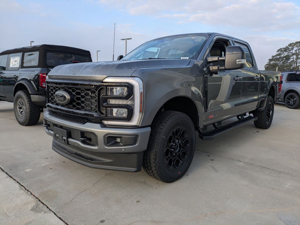 2025 Ford F-250 LARIAT
