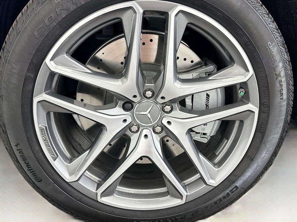 Thumbnail: 2026 Mercedes-Benz GLE - 29