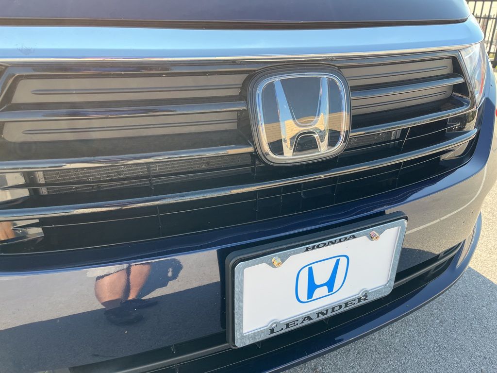 Thumbnail: 2022 Honda Odyssey - 15