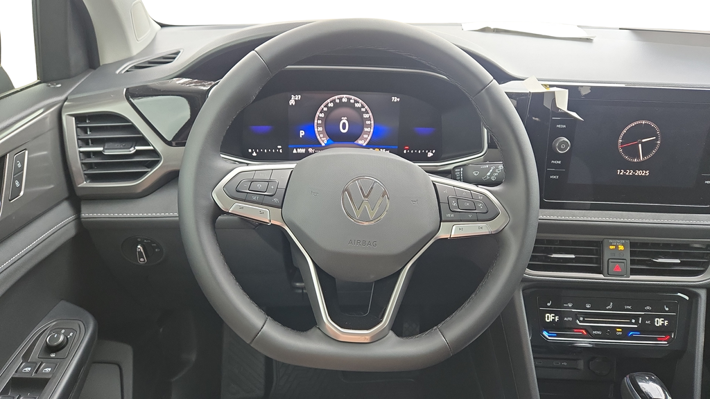 2026 Volkswagen Taos