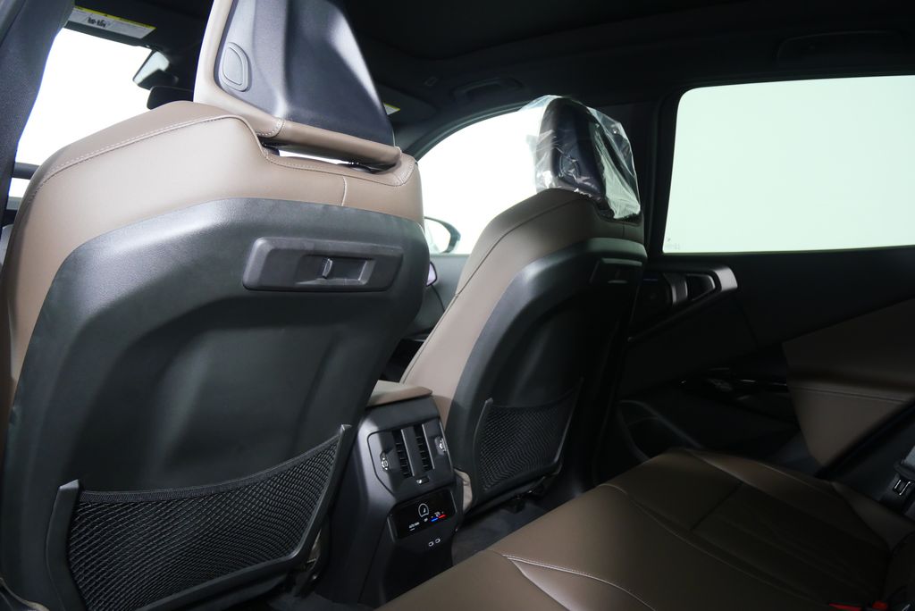 Thumbnail: 2026 BMW X3 - 14